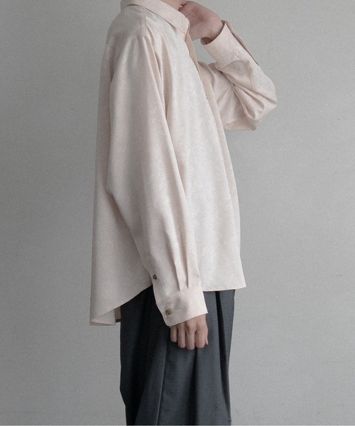 CASPER JOHN(キャスパージョン)の「Various loose shirts -flower jacquard-/バリアスルーズシャツ -フラワージャガード-(シャツ/ブラウス・メンズ・ネイビー/レッド/ブラック/アイボリー・LARGE/MEDIUM/SMALL/X-SMALL)」の7枚目の写真