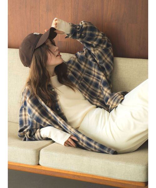 NEW ERA(ニューエラ)の「NEW ERA別注 Uロゴキャップ(キャップ・レディース・グリーン/レッド/ブラウン/ネイビー・FREE)」の9枚目の写真