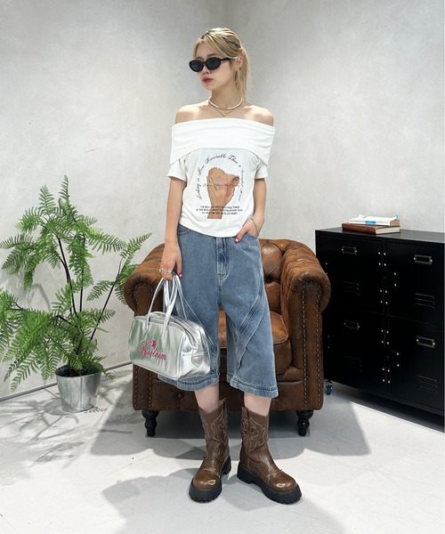 sedacle girl(セダクルガール)の「プリントオフショルトップス(Tシャツ/カットソー・レディース・ブラック/オフホワイト・MEDIUM/SMALL)」の8枚目の写真
