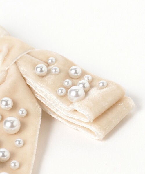BEAMS BOY（ビームスボーイ）の「maturely / パール ベルベット リボン クリップ（バレッタ/ヘアクリップ・レディース・ブラック/アイボリー・ONE SIZE）」の16枚目の写真