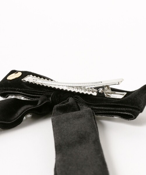BEAMS BOY（ビームスボーイ）の「maturely / パール ベルベット リボン クリップ（バレッタ/ヘアクリップ・レディース・ブラック/アイボリー・ONE SIZE）」の13枚目の写真
