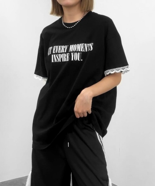 jiasecond.(ジアセカンド)の「【jiasecond.】袖レースプリントオーバーTシャツ / トップス カットソー 半袖 Tシャツ プリント オーバー レース ブラック ホワイト(Tシャツ/カットソー・レディース・ホワイト/ブラック・FREE)」の2枚目の写真