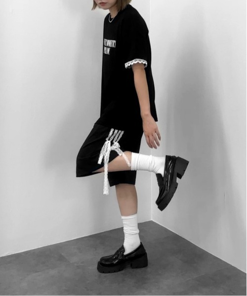 jiasecond.(ジアセカンド)の「【jiasecond.】袖レースプリントオーバーTシャツ / トップス カットソー 半袖 Tシャツ プリント オーバー レース ブラック ホワイト(Tシャツ/カットソー・レディース・ホワイト/ブラック・FREE)」の17枚目の写真