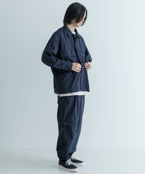 URBAN RESEARCH（アーバンリサーチ）の「ナイロンタッサーワークシャツ（シャツ/ブラウス・メンズ・ネイビー/ブラック・MEDIUM/LARGE）」の6枚目の写真