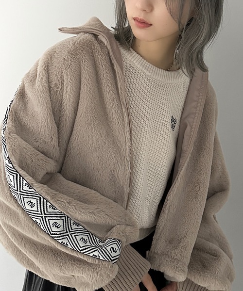mily bilet(ミウィビレット)の「【mily bilet】上質な肌触り、スタイリッシュアウター。ジャガードテープ使いドロスト付き指穴シャギーファーブルゾン(ブルゾン・レディース・グレイッシュベージュ/ブラック/ベージュ系その他・X-LARGE/SMALL/MEDIUM/LARGE)」の9枚目の写真