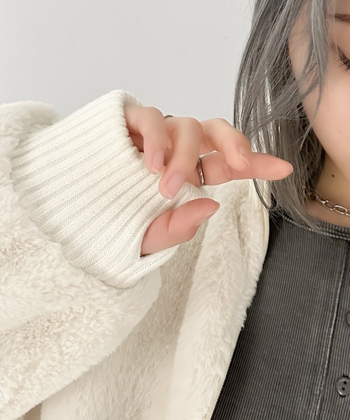 mily bilet(ミウィビレット)の「【mily bilet】上質な肌触り、スタイリッシュアウター。ジャガードテープ使いドロスト付き指穴シャギーファーブルゾン(ブルゾン・レディース・グレイッシュベージュ/ブラック/ベージュ系その他・X-LARGE/SMALL/MEDIUM/LARGE)」の13枚目の写真