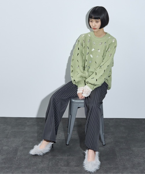 THE YOn（ザヨン）の「ダブルウエストピンストライプタックパンツ（その他パンツ・レディース・チャコールグレー/ネイビー/グレイッシュベージュ・S/M）」の5枚目の写真