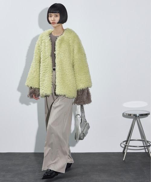 THE YOn（ザヨン）の「ダブルウエストピンストライプタックパンツ（その他パンツ・レディース・チャコールグレー/ネイビー/グレイッシュベージュ・S/M）」の18枚目の写真