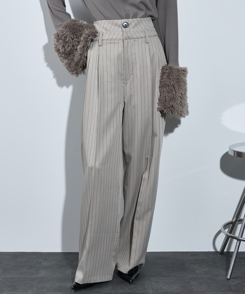 THE YOn（ザヨン）の「ダブルウエストピンストライプタックパンツ（その他パンツ・レディース・チャコールグレー/ネイビー/グレイッシュベージュ・S/M）」の13枚目の写真