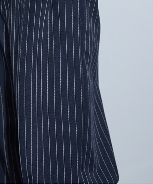 THE YOn（ザヨン）の「ダブルウエストピンストライプタックパンツ（その他パンツ・レディース・チャコールグレー/ネイビー/グレイッシュベージュ・S/M）」の7枚目の写真