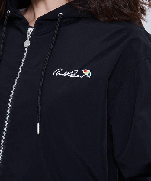 Arnold Palmer（アーノルドパーマー）の「アンブレラ スペック シェア フードジャケット（ブルゾン・レディース・ブラック/ベージュ・XS/S/M/L/LL）」の10枚目の写真