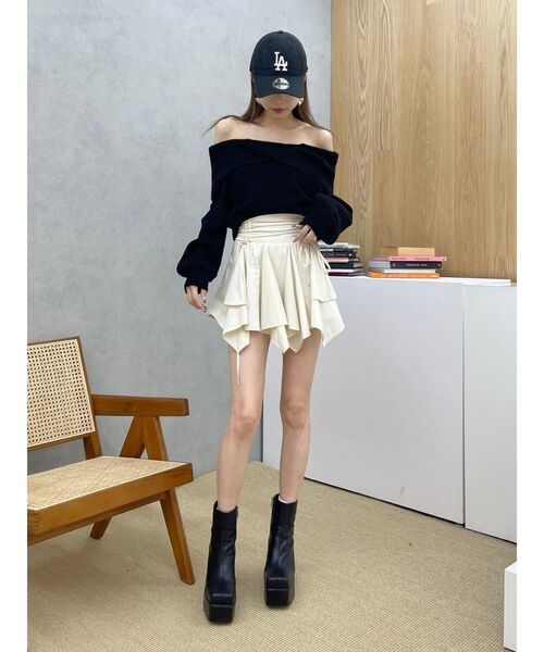 EVRIS（エヴリス）の「ツイストオフショルダーニットトップス（ニット/セーター・レディース・グレー/ブラック/レッド・FREE）」の15枚目の写真