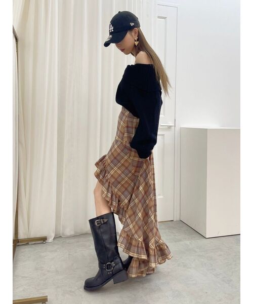 EVRIS（エヴリス）の「ツイストオフショルダーニットトップス（ニット/セーター・レディース・グレー/ブラック/レッド・FREE）」の18枚目の写真