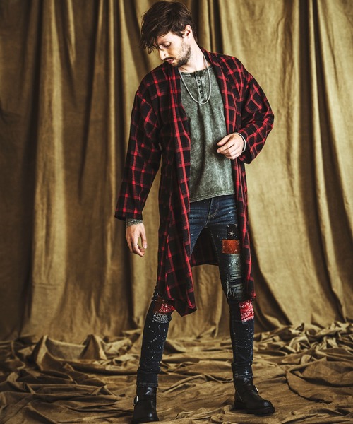 NO ID.（ノーアイディ）の「NO ID.×OVERDESIGNアルティメットストレッチデニムパッチワークスキニーPT（パンツ)（Tシャツ/カットソー・メンズ・インディゴブルー・1/2）」の8枚目の写真