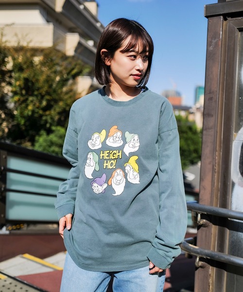 Disney(ディズニー)の「【DISNEY/ディズニー】「ピーター・パン」「7人のこびと」パウダーブリーチ加工 ビッグシルエットロンT ドロップショルダー オーバーサイズ ヴィンテージ加工(Tシャツ/カットソー・メンズ・グレー系その他/グレー系その他2/ブルー系その他/グリーン系その他2・MEDIUM/LARGE)」の19枚目の写真