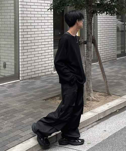 Chikashitsu +(チカシツプラス)の「【Chikashitsu +】full length nylon cargo pant / 【チカシツプラス】フルレングスナイロンカーゴパンツ(カーゴパンツ・メンズ・ブラック・ONE SIZE)」の9枚目の写真