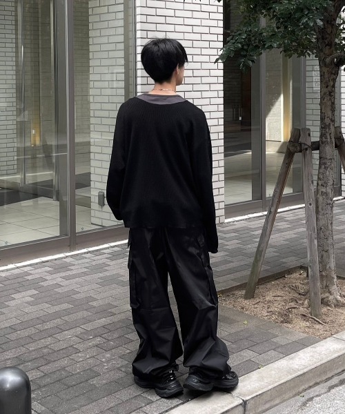 Chikashitsu +(チカシツプラス)の「【Chikashitsu +】full length nylon cargo pant / 【チカシツプラス】フルレングスナイロンカーゴパンツ(カーゴパンツ・メンズ・ブラック・ONE SIZE)」の10枚目の写真