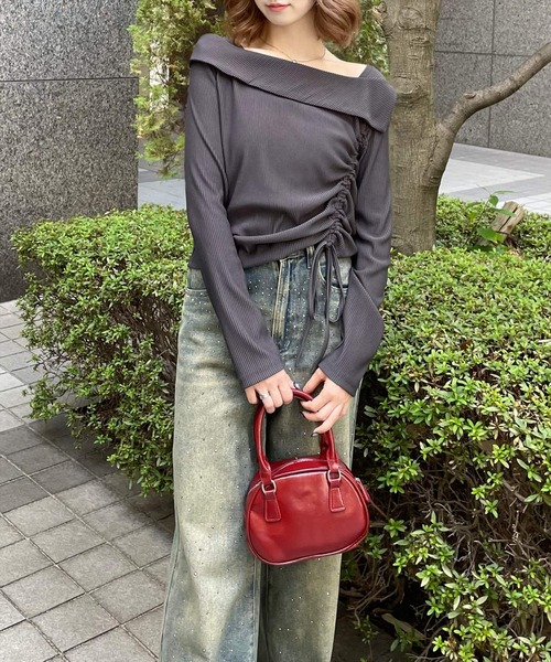 clear（クリア）の「サイドドロスト長袖リブカットソートップス [華奢見え]≪2024AW新作≫（Tシャツ/カットソー・レディース・チャコールグレー/ブラック/アイボリー・F）」の3枚目の写真