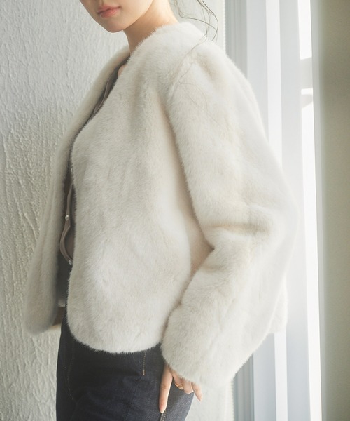もこもこフェイクファーノーカラージャケット（ノーカラージャケット