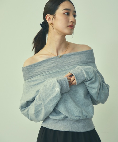 TITTY&CO.（ティティーアンドコー）の「ワンショルダーロゴスウェットトップス（スウェット・レディース・グレー/ピンク/ホワイト・FREE）」の10枚目の写真