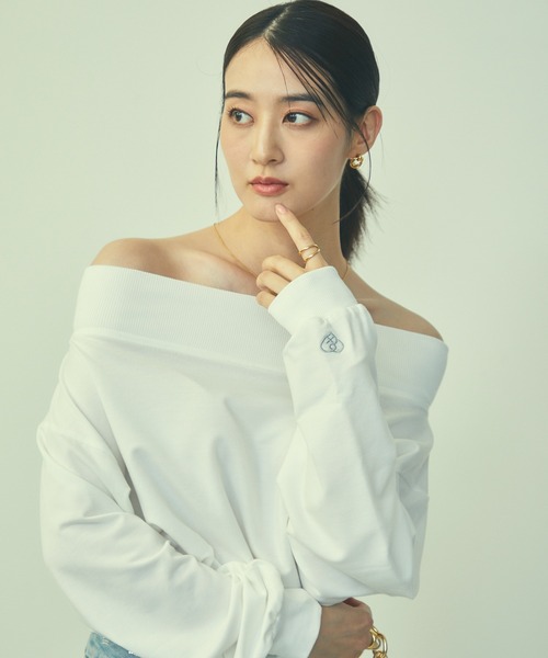 TITTY&CO.（ティティーアンドコー）の「ワンショルダーロゴスウェットトップス（スウェット・レディース・グレー/ピンク/ホワイト・FREE）」の16枚目の写真