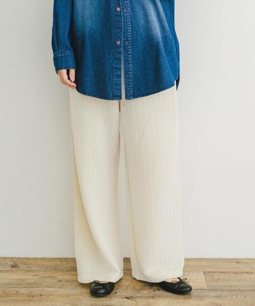 ITEMS URBANRESEARCH(アイテムズ アーバンリサーチ)の「ベロアイージーパンツ(その他パンツ・レディース・ホワイト系その他/ライトブラウン/チャコールグレー・FREE)」の1枚目の写真