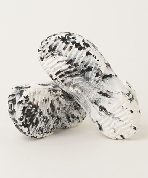 ★CROCS★人気★クロックス★Classic Marbled Clog★206867-103 Amazon | 正規取扱店 Crocs クロックス CLASSIC MARBLED CLOG