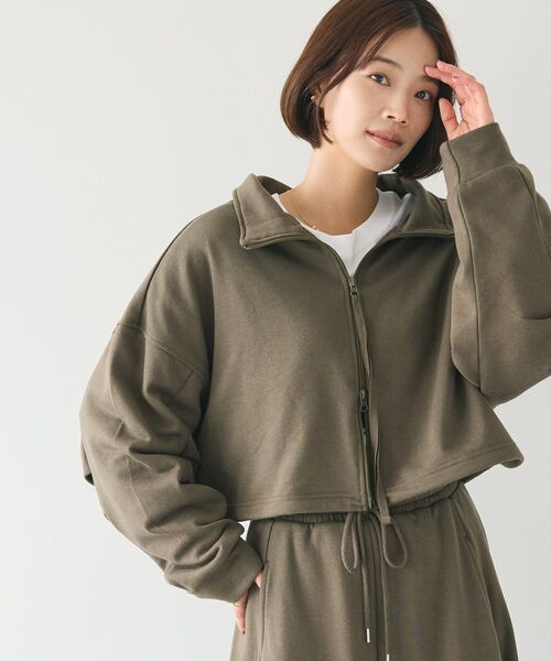 CRAFT STANDARD BOUTIQUE（クラフトスタンダードブティック）の「【WEB限定】裏毛ダブルジップショートスウェット（スウェット・レディース・ブラック/ホワイト系その他/ネイビー/杢グレー/グリーン系その他3/カーキ・FREE）」の4枚目の写真