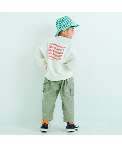 p.premier(ピードットプルミエ)の「【ジュニア対応】お花の刺繍のゆったりカーゴパンツ(カーゴパンツ・キッズ・ベージュ/カーキ・80/90/100/110/120/130/140)」の15枚目の写真