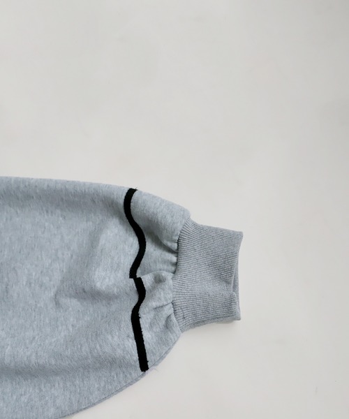 antiqua(アンティカ)の「ラインショートトレーナー(スウェット・レディース・ブラック/杢グレー・ONESIZE)」の17枚目の写真