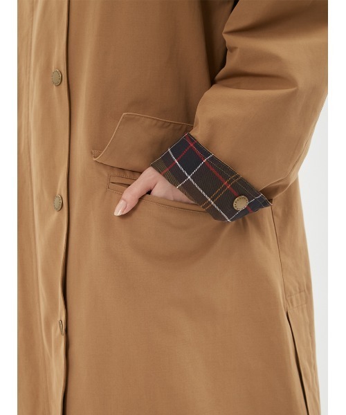 Barbour（バブアー）の「"JAPAN LIMITED" 【CALDBECK / カルドベック】 ノンワックス コート（ステンカラーコート・レディース・ベージュ/グレー/ブラック・SMALL/MEDIUM）」の13枚目の写真