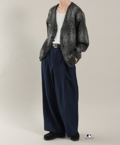 Perushu（ペルーシュ）の「Perushu × MLB コラボアーガイルシャギーニットカーディガン（カーディガン/ボレロ・メンズ・ダークブラウン/ネイビー/ブラック・MEDIUM/LARGE）」の12枚目の写真