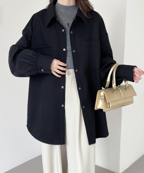 ABITOKYO（アビトーキョー）の「オーバーサイズスナップボタンルーズシャツ（シャツ/ブラウス・レディース・ブラック/ベージュ/パープル・M/L/XL）」の15枚目の写真
