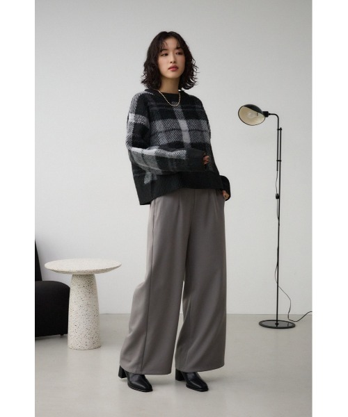 AZUL by moussy(アズールバイマウジー)の「ベーシックリラックスワイドパンツ(スラックス・レディース・ブラック/グレー/ネイビー・FREE)」の17枚目の写真