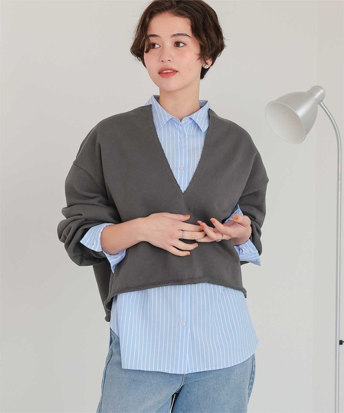 titivate（ティティベイト）の「深Vネックスウェットプルオーバー（スウェット・レディース・チャコール/オートミール/グレー/クリーム/ネイビー・M/L）」の3枚目の写真