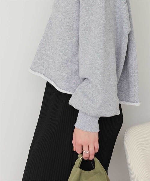 titivate（ティティベイト）の「深Vネックスウェットプルオーバー（スウェット・レディース・チャコール/オートミール/グレー/クリーム/ネイビー・M/L）」の22枚目の写真