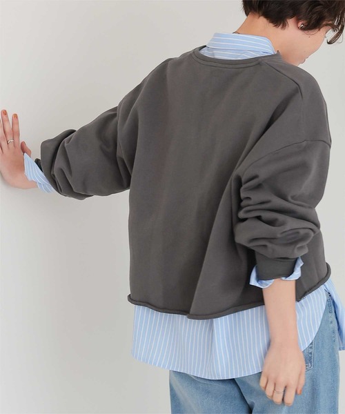 titivate（ティティベイト）の「深Vネックスウェットプルオーバー（スウェット・レディース・チャコール/オートミール/グレー/クリーム/ネイビー・M/L）」の6枚目の写真