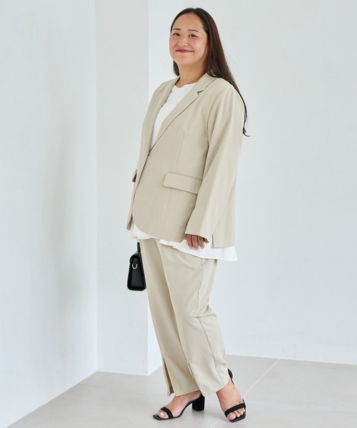 LAVEANGE(ラビアンジェ)の「2WAYセンターファスナースリットパンツ(スラックス・レディース・モカ/ベージュ系その他/ブラック・M/LL/3L/4L/5L)」の22枚目の写真