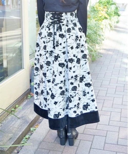 axes femme(アクシーズファム)の「フロッキーフラワー柄スカート axes femme(アクシーズファム)の「フロッキーフラワー柄スカート