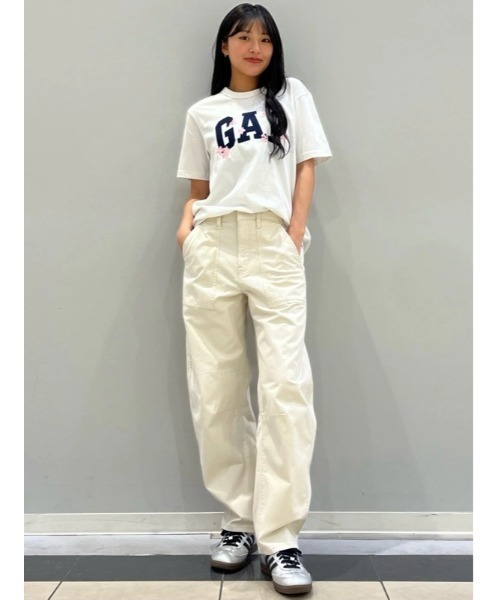 GAP（ギャップ）の「ハイライズ バレルカーキパンツ（その他パンツ・レディース・ベージュ/オフホワイト/グレー/グリーン・4/2/0/000/00/10/6/8）」の10枚目の写真