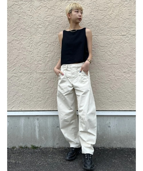 GAP（ギャップ）の「ハイライズ バレルカーキパンツ（その他パンツ・レディース・ベージュ/オフホワイト/グレー/グリーン・4/2/0/000/00/10/6/8）」の8枚目の写真