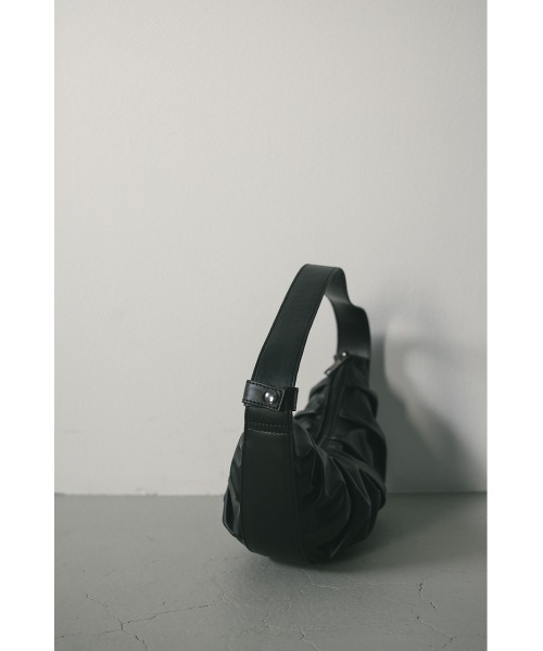 STYLEMIXER（スタイルミキサー）の「ドロップギャザーバッグ（ハンドバッグ・レディース・ホワイト/ブラック/イエロー・FREE）」の19枚目の写真