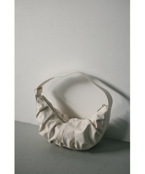 STYLEMIXER（スタイルミキサー）の「ドロップギャザーバッグ（ハンドバッグ・レディース・ホワイト/ブラック/イエロー・FREE）」の5枚目の写真