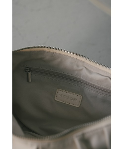 STYLEMIXER（スタイルミキサー）の「ドロップギャザーバッグ（ハンドバッグ・レディース・ホワイト/ブラック/イエロー・FREE）」の11枚目の写真