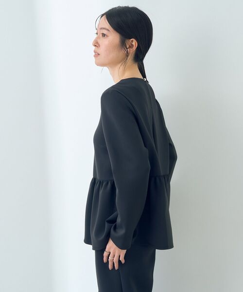 YECCA VECCA（イェッカヴェッカ）の「ペプラムブラウス（シャツ/ブラウス・レディース・ネイビー/ベージュ・FREE）」の19枚目の写真