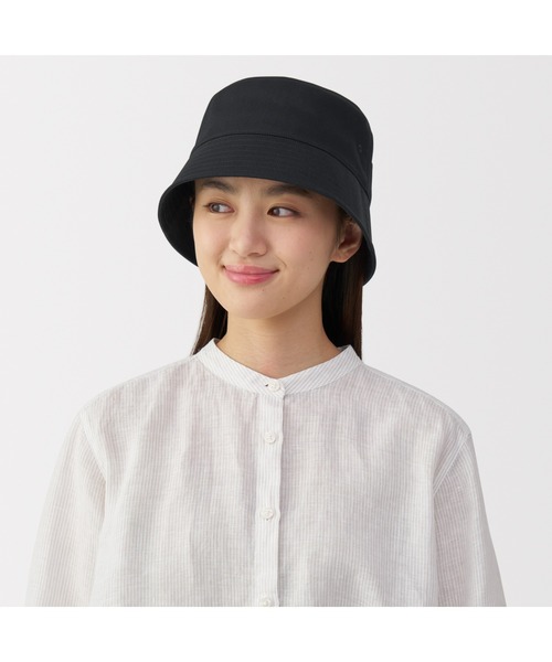 無印良品(ムジルシリョウヒン)の「UVカット コットンツイル バケット(ハット・レディース・ダークブラウン/ブラック/アイボリー・56.5-59cm)」の15枚目の写真