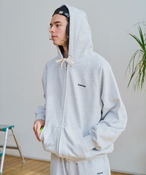 BROKEN BASE（ブロークンベース）の「スモールロゴジップフーディセットアップ（パーカー・メンズ・杢グレー/ブラック系/ネイビー/ネイビー系1/ブラック系1/グレー系1・SMALL/MEDIUM/LARGE）」の4枚目の写真