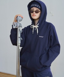 スモールロゴジップフーディセットアップ