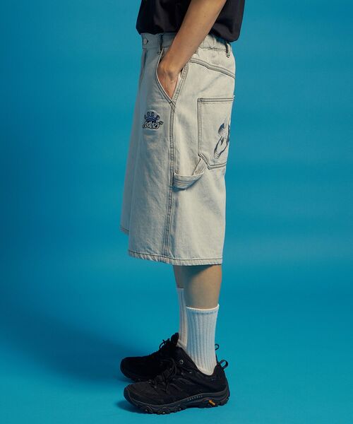 SEQUENZ(シークエンズ)の「【SEQUENZ(シークエンズ)】BACK EMB. SHORT DENIM / デニム パンツ 半ズボン ショーツ ワンポイント 刺繍(その他パンツ・メンズ・ブラック/ライトグレー/ネイビー/その他1・SMALL/MEDIUM/LARGE)」の16枚目の写真
