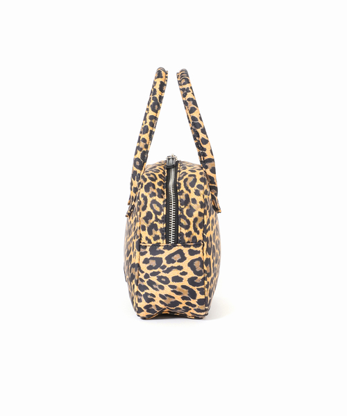 OUTDOOR PRODUCTS(アウトドアプロダクツ)の「2WAY CUBE BAG LEOPARD(ショルダーバッグ・レディース・キャメル・FREE)」の12枚目の写真